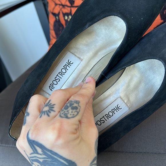 Beautiful Apostrophe Heels! - Picture 10 of 10